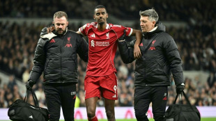 Liverpool fear Isak has broken leg: reports