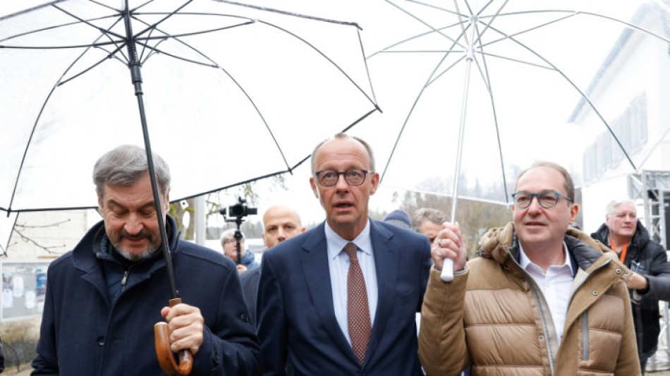 Merz und S&ouml;der dringen auf Politikwechsel - und demonstrieren Geschlossenheit
