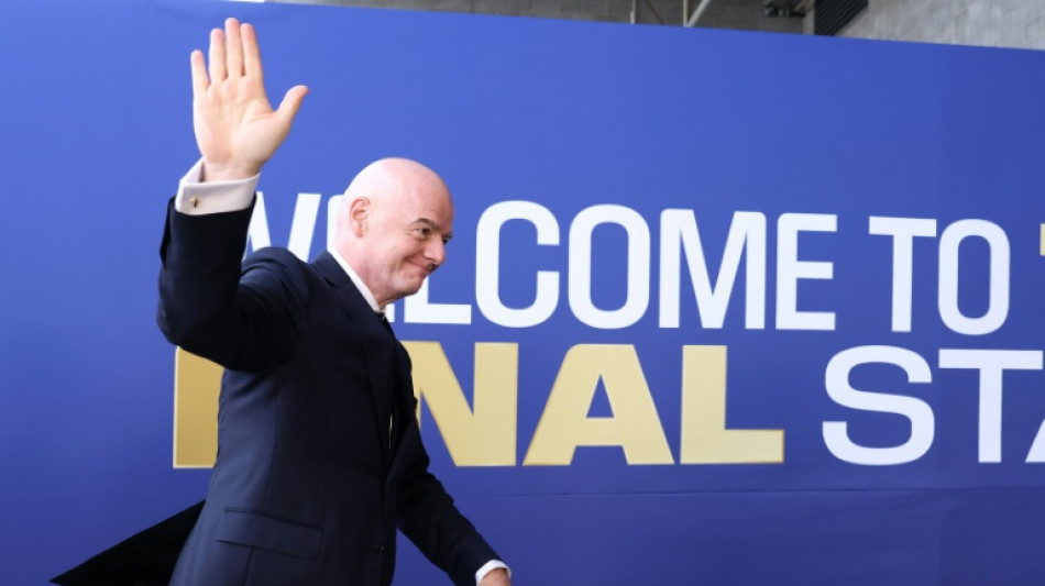 Aumenta la oposici&oacute;n al proyecto de inversi&oacute;n privada de la FIFA y la presi&oacute;n sobre Infantino