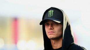 McLaren vai &agrave; pista e Mercedes acumula voltas em mais um dia de testes da F1