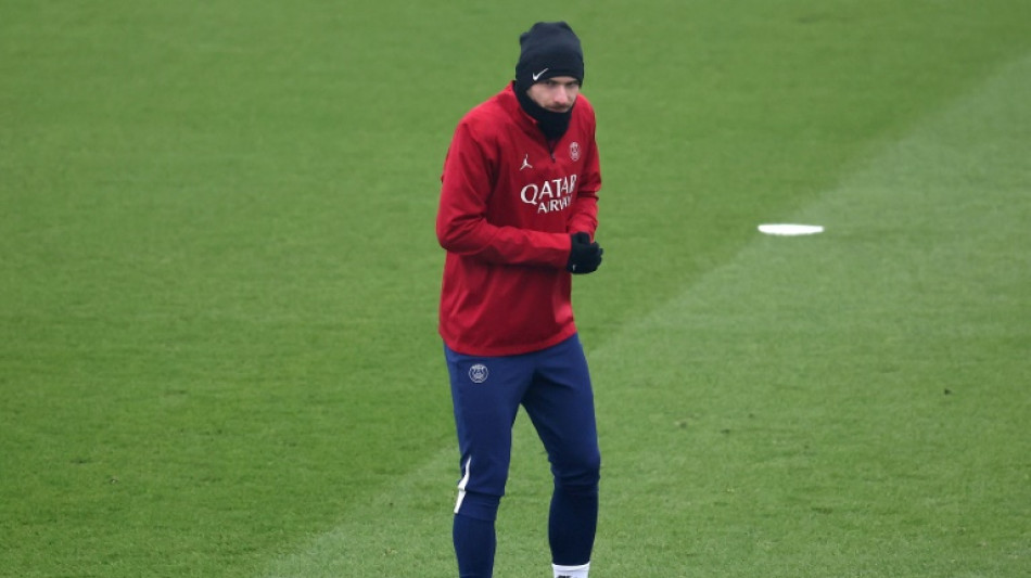 Kvaratskhelia est&aacute; fisicamente 'pronto', diz Luis Enrique