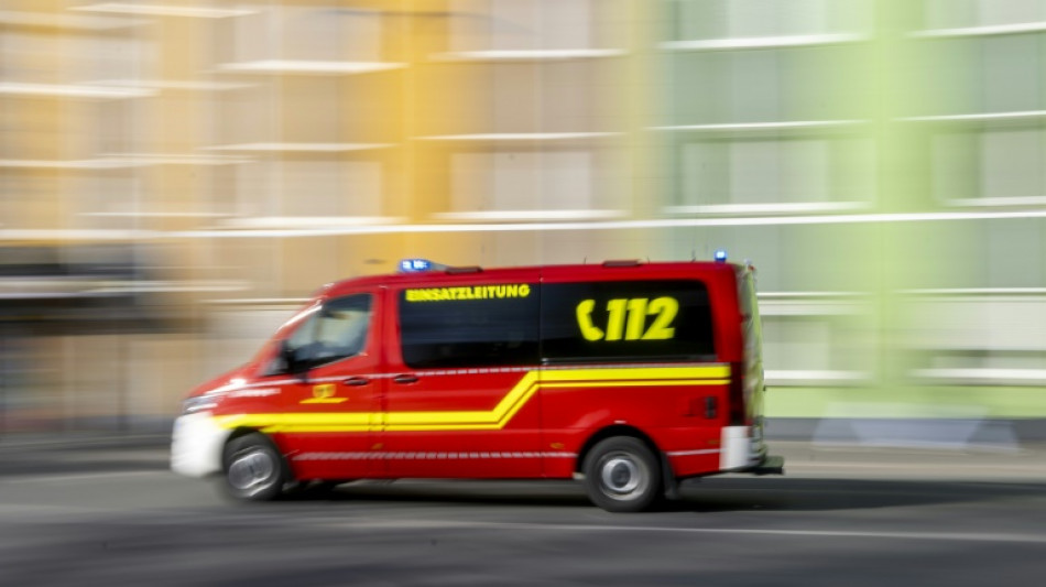 Auto kollidiert mit Motoradfahrern: Zwei Tote bei Unfall auf Landstraße in Bayern