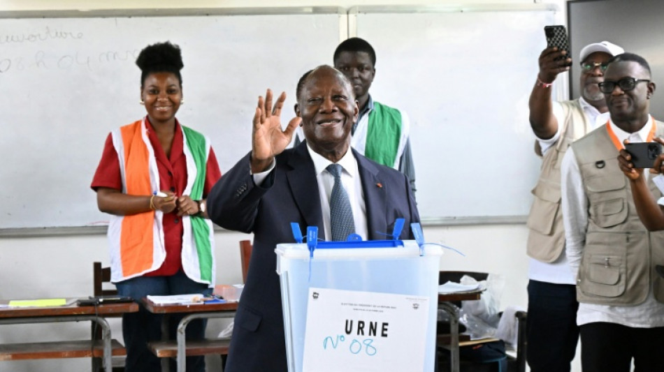 Présidentielle ivoirienne: résultat attendu lundi, Ouattara dans un fauteuil