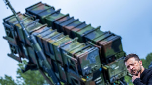 EEUU suspende algunos envíos de ayuda militar a Ucrania