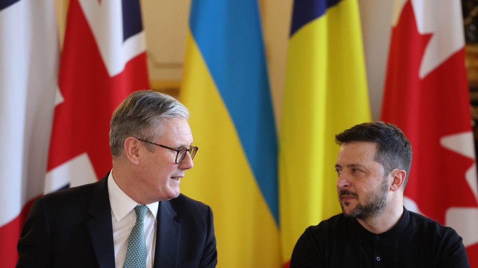Starmer annuncia 2 miliardi per difesa aerea dell'Ucraina