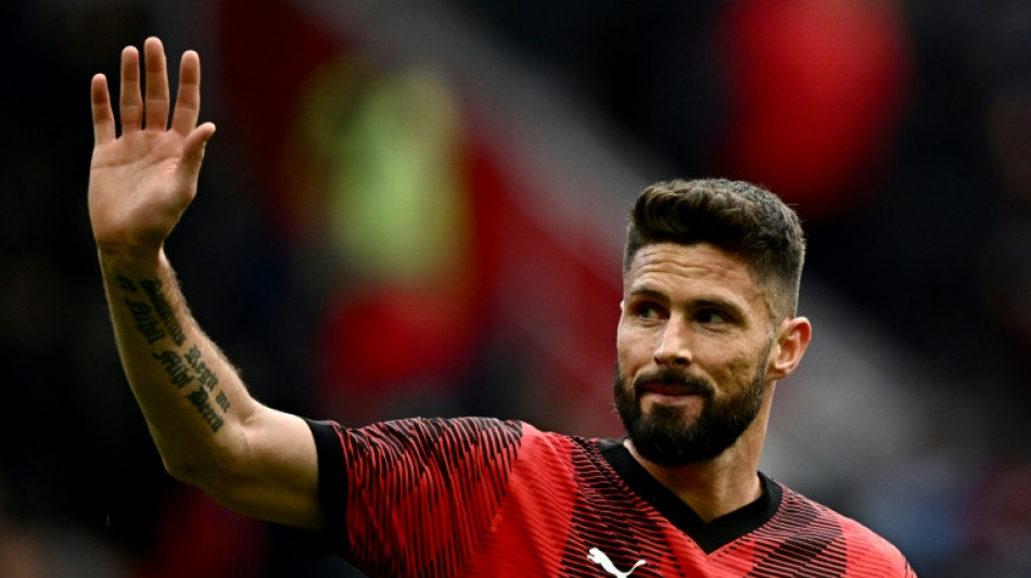 Foot: Olivier Giroud officialise son d&eacute;part de l'AC Milan pour "le championnat nord-am&eacute;ricain" 