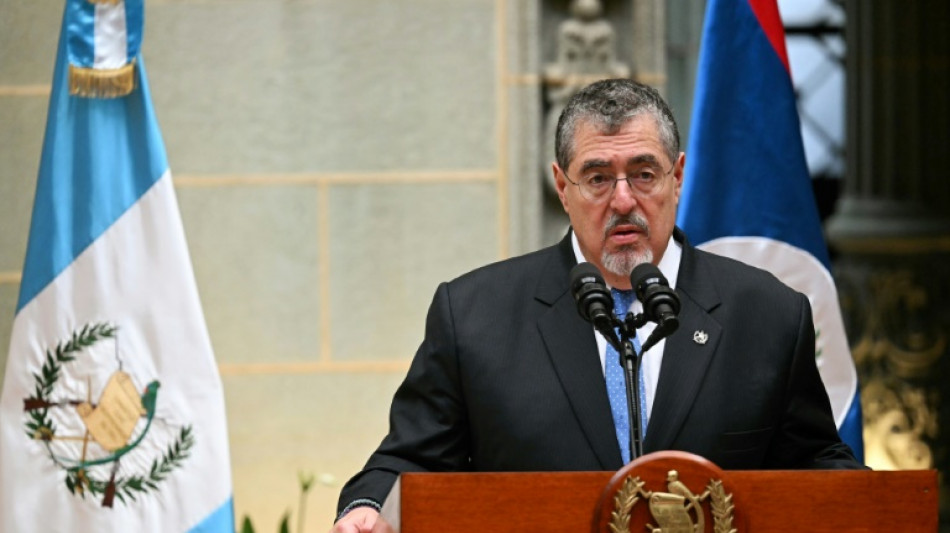 Juiz ordena cancelamento de partido pol&iacute;tico do presidente da Guatemala