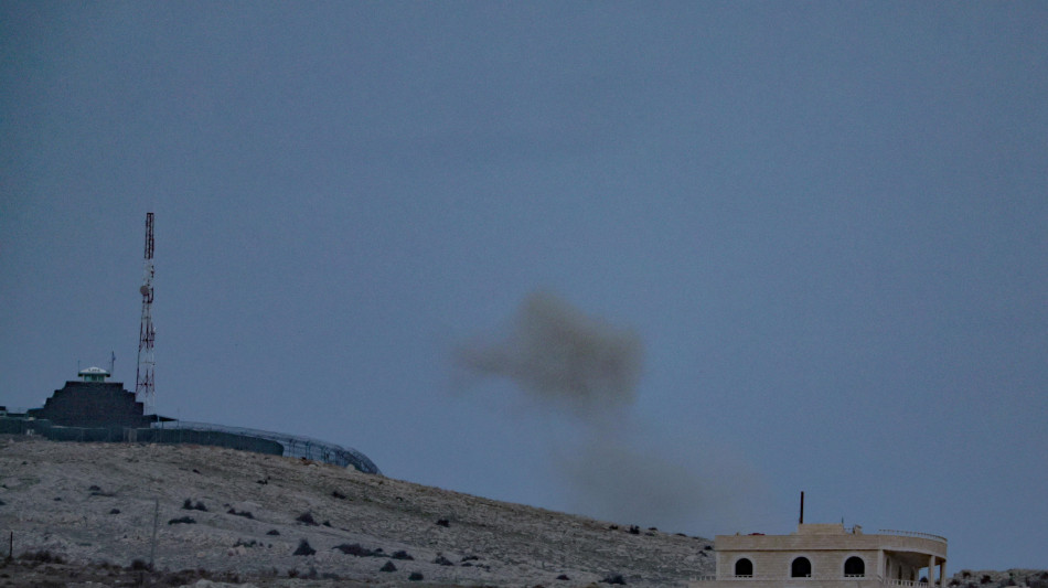Siria, 9 civili uccisi in bombardamenti israeliani nel sud