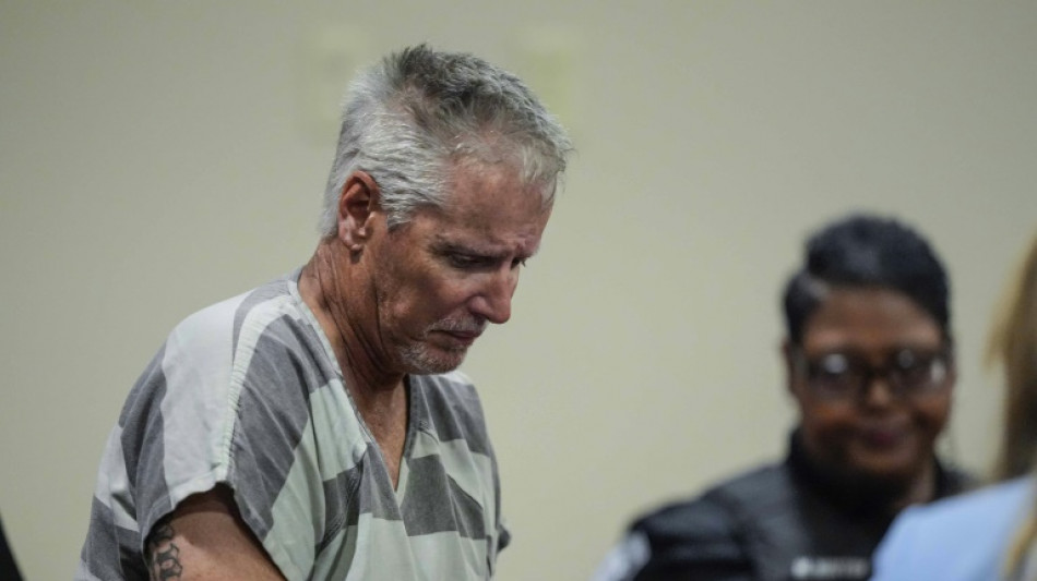 Dictan 15 a&ntilde;os de prisi&oacute;n al padre de adolescente que mat&oacute; a cuatro personas en EEUU