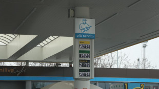 Mimit, aumenti ingiustificati della benzina dalle compagnie