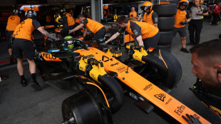 Azerbaijan, Piastri a muro ma Norris ne approfitta a metà