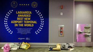 Congresso encerra 'shutdown' mais longo da hist&oacute;ria dos EUA