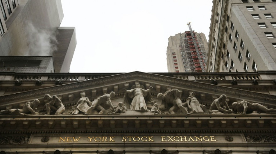 Wall Street conclut sans direction, pr&egrave;s de l'&eacute;quilibre, apr&egrave;s de forts chiffres de l'emploi