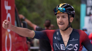 Tour d'Espagne: Carapaz en costaud sur la 14e &eacute;tape, Roglic fait coincer Evenepoel