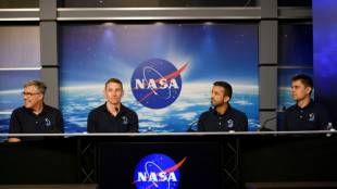 Astronauta &aacute;rabe con licencia para desayunar en el Ramad&aacute;n