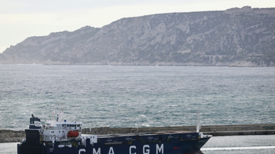 Franz&ouml;sisches Schiff mit Hilfsg&uuml;tern f&uuml;r die Ukraine legt in Marseille ab
