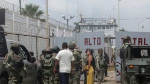 Una ri&ntilde;a de presos en una c&aacute;rcel en M&eacute;xico deja 10 muertos