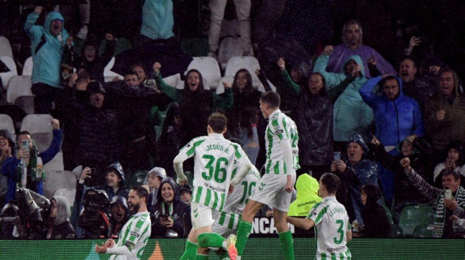 Final da Conference League: Betis quer fazer história, Chelsea busca pequena alegria