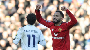 Com gol de Matheus Cunha, Manchester United empata na visita ao Leeds (1-1)