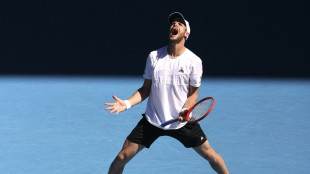 Hanfmann nach Gegner-Wechsel im Viertelfinale von Kitzb&uuml;hel