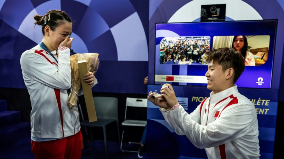 Oro ol&iacute;mpico y pedida de matrimonio el mismo d&iacute;a para jugadora china de b&aacute;dminton