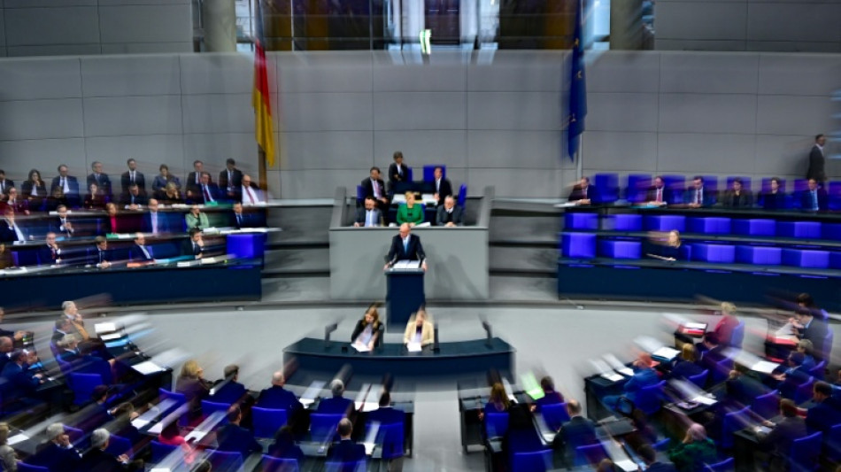 "Haushalt der Hoffnungslosigkeit": Linke wirft Regierung Politik f&uuml;r Reiche vor