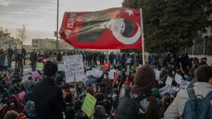 Turquia aumenta repressão contra a imprensa em meio a protestos por prisão de opositor