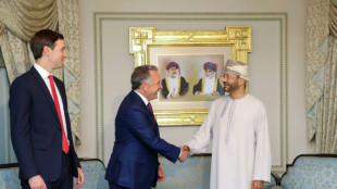 Ir&aacute;n dice que est&aacute; "dispuesto" a defenderse al iniciar conversaciones con EEUU en Om&aacute;n