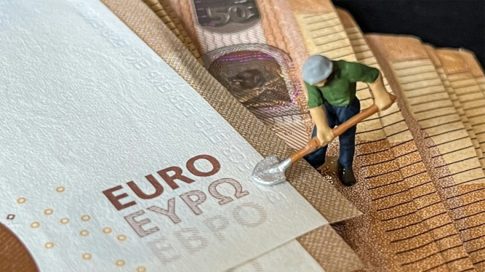 Steuerzahlerbund legt Schwarzbuch vor - Aufruf zu B&uuml;rokratie-Abbau
