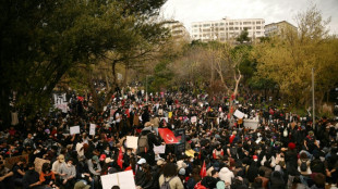 Continúan las protestas en Turquía y hay siete periodistas encarcelados