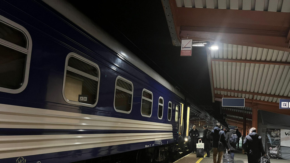 ++ Polonia invita propri cittadini a lasciare la Bielorussia ++