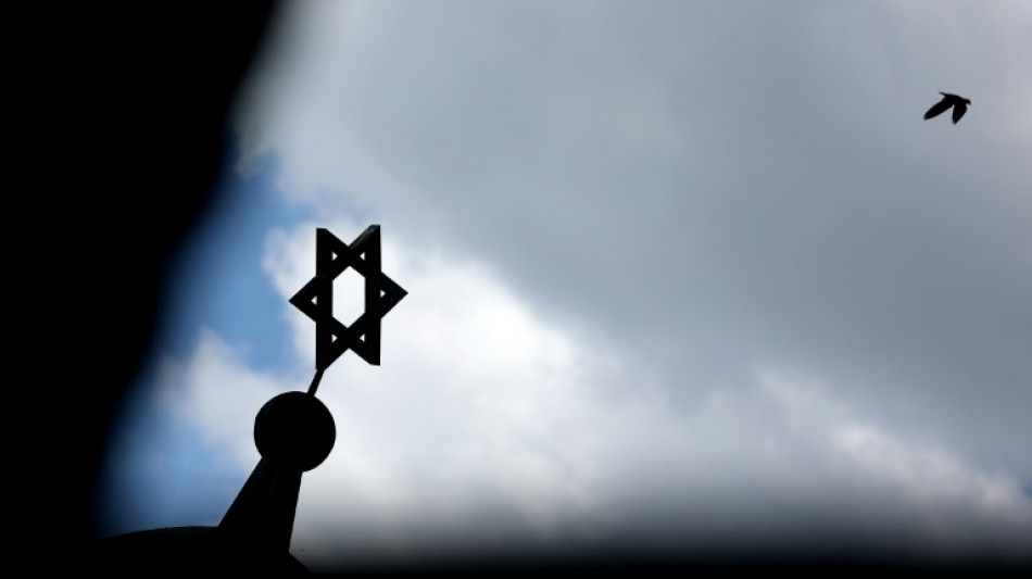 Bundesregierung beschlie&szlig;t nationale Antisemitismus-Strategie