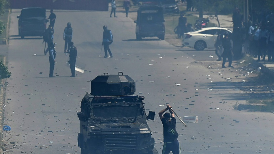Pakistan: fort dispositif de s&eacute;curit&eacute; face aux manifestants soutenant l'ex-Premier ministre Khan