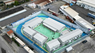 Migrations : un an après leur ouverture, les camps italiens en Albanie sont vides