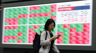 Borsa di Tokyo, apertura in aumento (+0,92%)