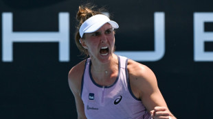 Bia Haddad reage e vence de virada jovem argentina Julia Riera no Aberto da Austr&aacute;lia