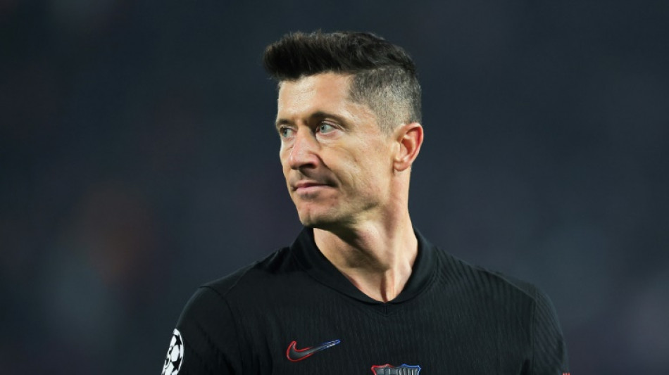 Bar&ccedil;a goleia time da 4&ordf; divis&atilde;o e avan&ccedil;a na Copa do Rei; Sevilla &eacute; eliminado