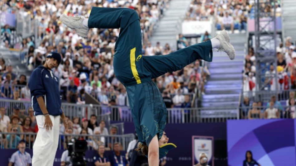 Dan&ccedil;arina australiana de break denuncia campanha de &oacute;dio "devastador" ap&oacute;s Paris-2024