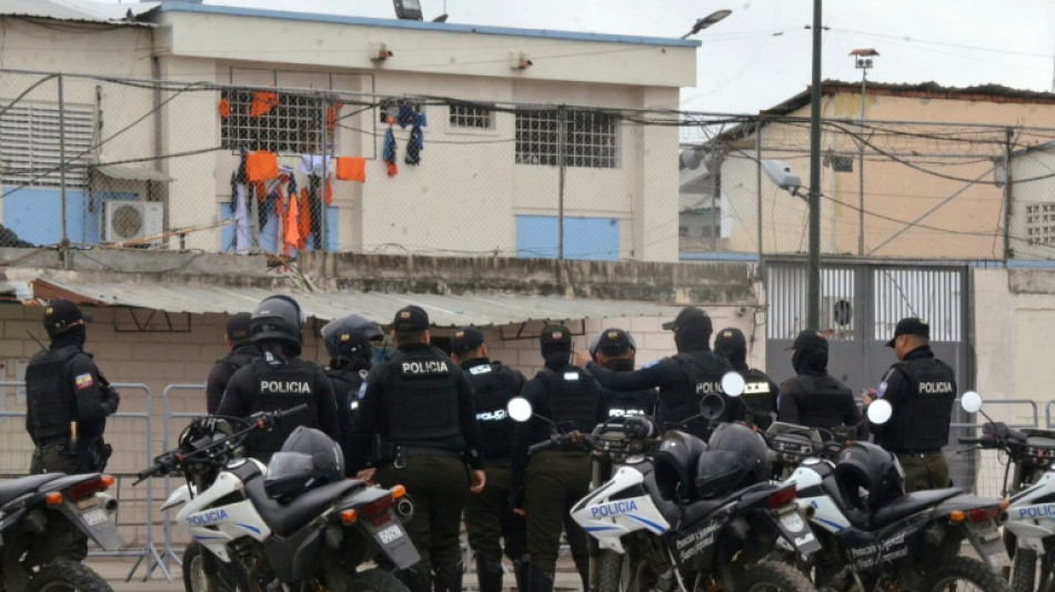 Confronto entre presidi&aacute;rios deixa 14 mortos no Equador