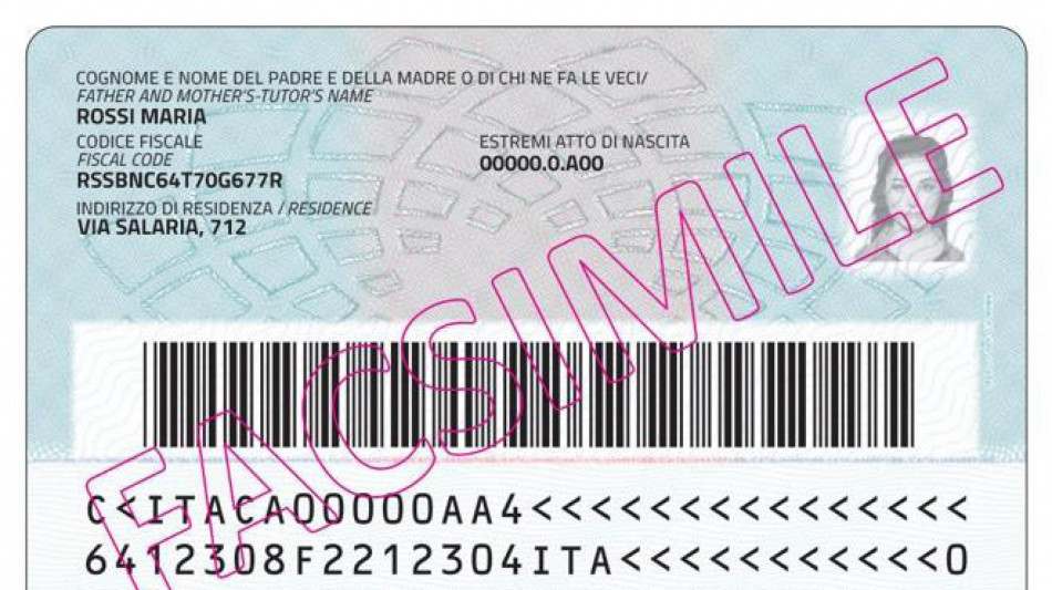 Agli italiani basterà carta identità in alcuni Paesi extra Ue