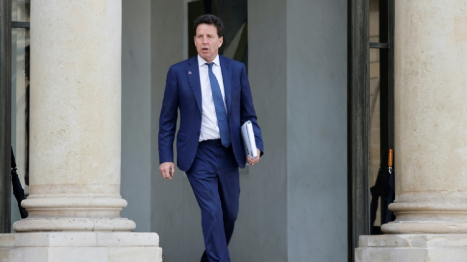 Apr&egrave;s les retraites, le gouvernement met la priorit&eacute; sur le "partage de la valeur"