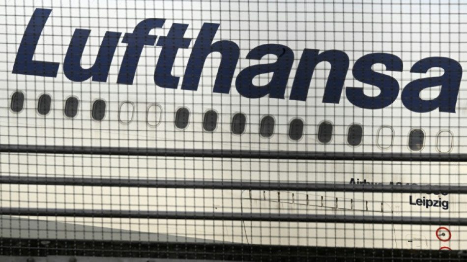 Streik des Lufthansa-Bodenpersonals endet - Fluggesellschaft f&auml;hrt Betrieb wieder hoch
