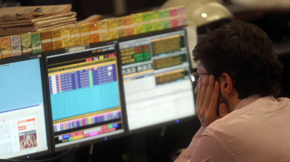 Borsa: Milano cede con l'Europa (-2,7%), giù Stm e i chip