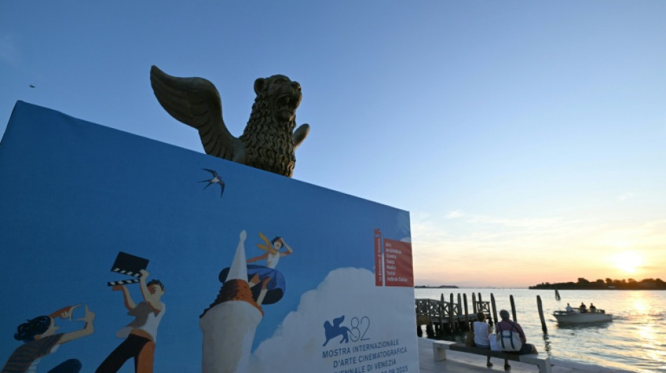 El festival de cine de Venecia despliega su alfombra roja en una edición repleta de estrellas