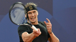 Zverev k&auml;mpft mit der Hitze: "Taktik? Nicht umkippen"