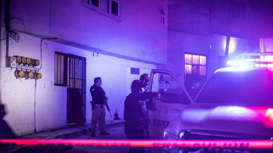 Presidente mexicana lan&ccedil;a plano para combater viol&ecirc;ncia associada ao narcotr&aacute;fico na fronteira