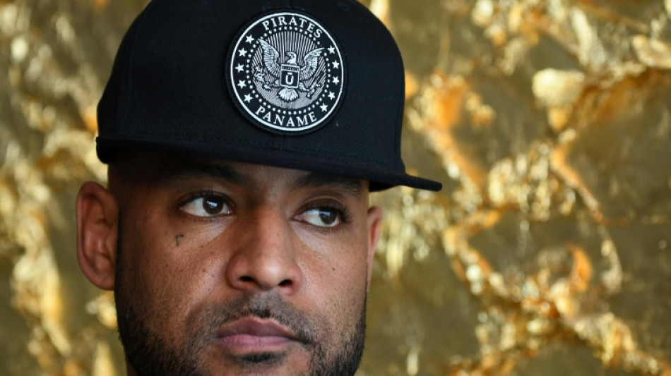 Une journaliste accuse Booba de l'avoir "jet&eacute;e en p&acirc;ture" &agrave; sa "meute" num&eacute;rique