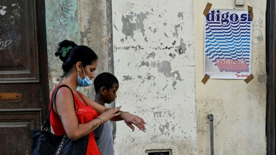 Mariage gay, gestation pour autrui: les Cubains votent par r&eacute;f&eacute;rendum