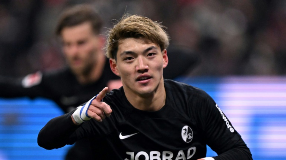 Frankfurt sign Japan winger Doan until 2030