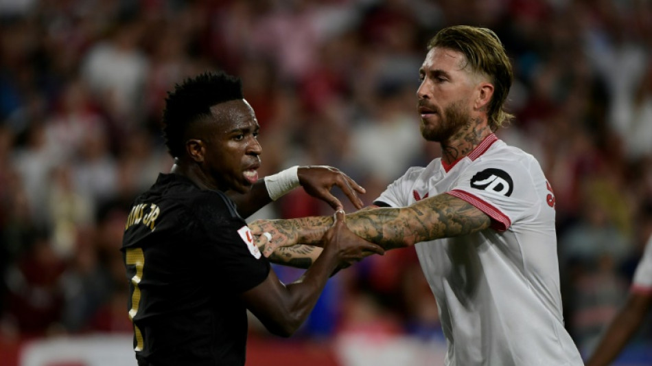 Real Madrid empata (1-1) em sua visita ao Sevilla; Atl&eacute;tico goleia com 3 de Griezmann